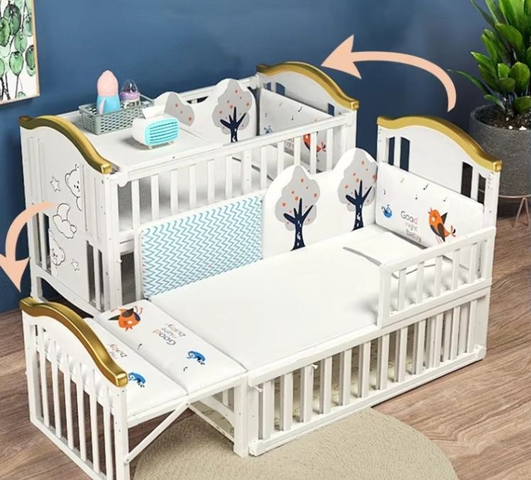 Natural Wood Comfortable Crib Multifunction Convenient Bedside Baby Crib Bed Baby Bassinet Bunk Beds for Newborn