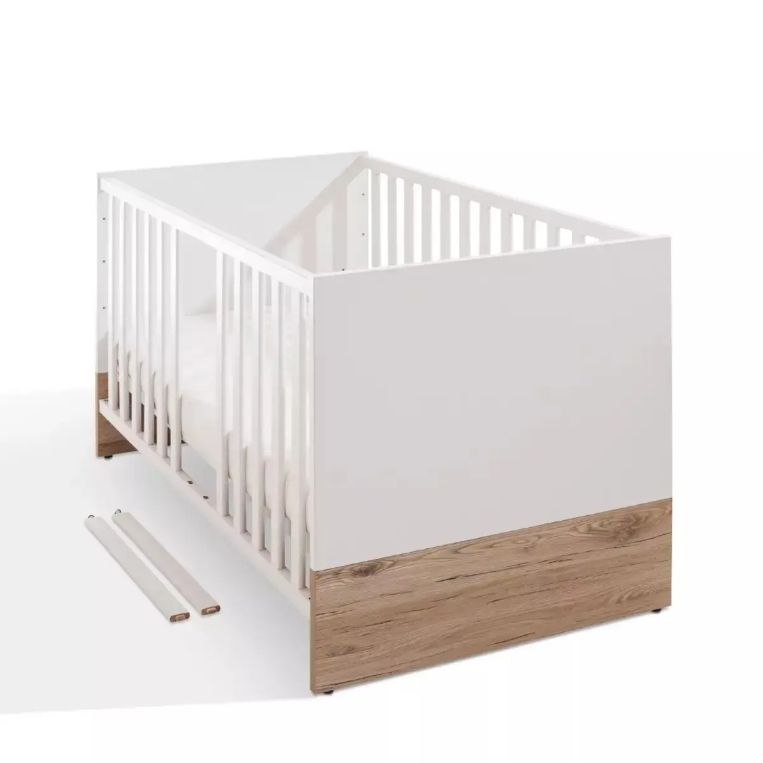 Modern Natural Oak Solid Wood Convertible Baby Crib for Bedroom School Use
