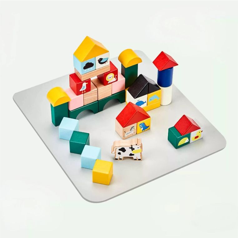 Large Particle Solid Wood Construction Toy for Boys Girls Aged 1-2 3-6 Early Education Puzzle Assembly Puzzle Box Packaging Kids