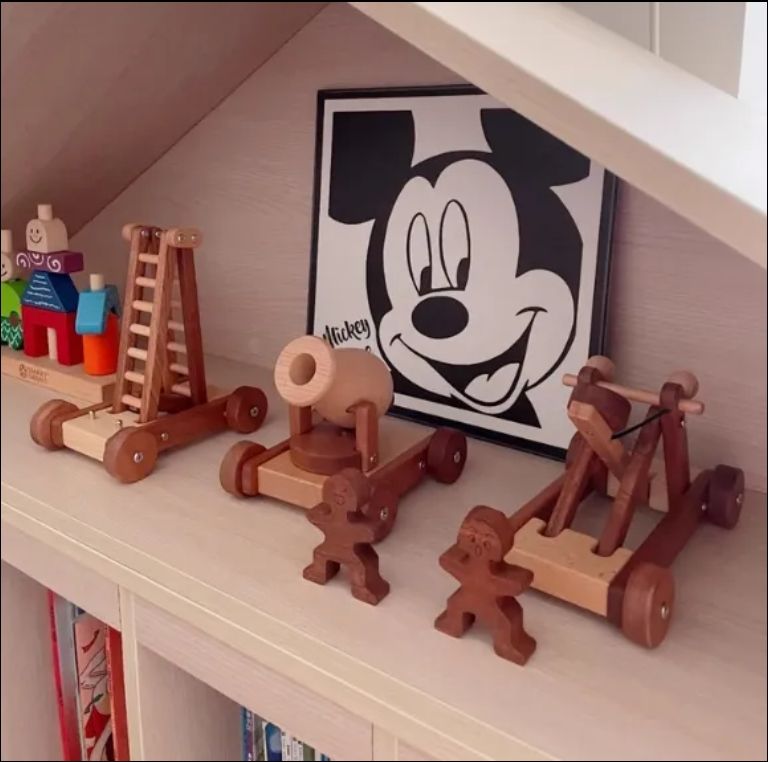 DIY Assembly Wooden Craft Toys for Kids Ancient Chariots Gravity Catapults Firing Cannons