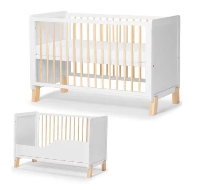 Solid Modern Natural Wood Convertible Baby Crib Durable Handcrafted Wood Construction European Design for Bedroom Hospital Use