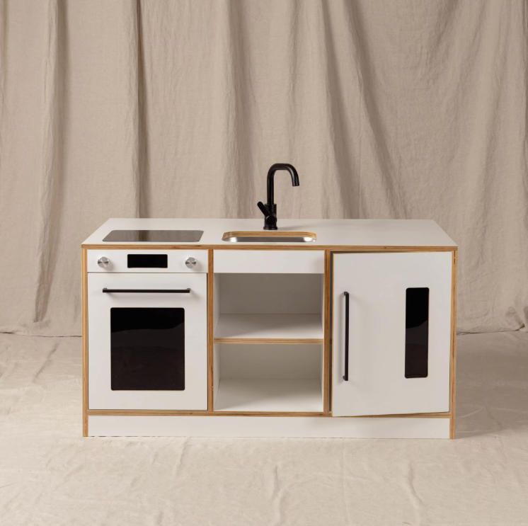 Multifunctional Mini Kitchen for Kids Woodcrafts Role Play Set