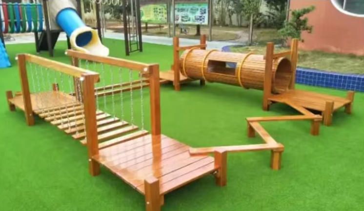 Large Outdoor Wooden Combination Slide Climbing Frame for Kindergarten Entertainment Children's Amusement Facility Toy Equipment