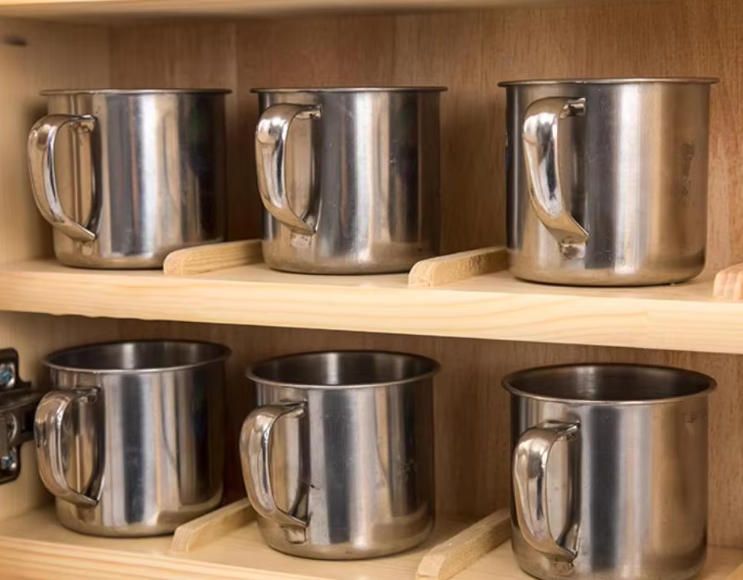 Solid Wood Cup Rack for Kindergarten Children's Water Cup Cabinet