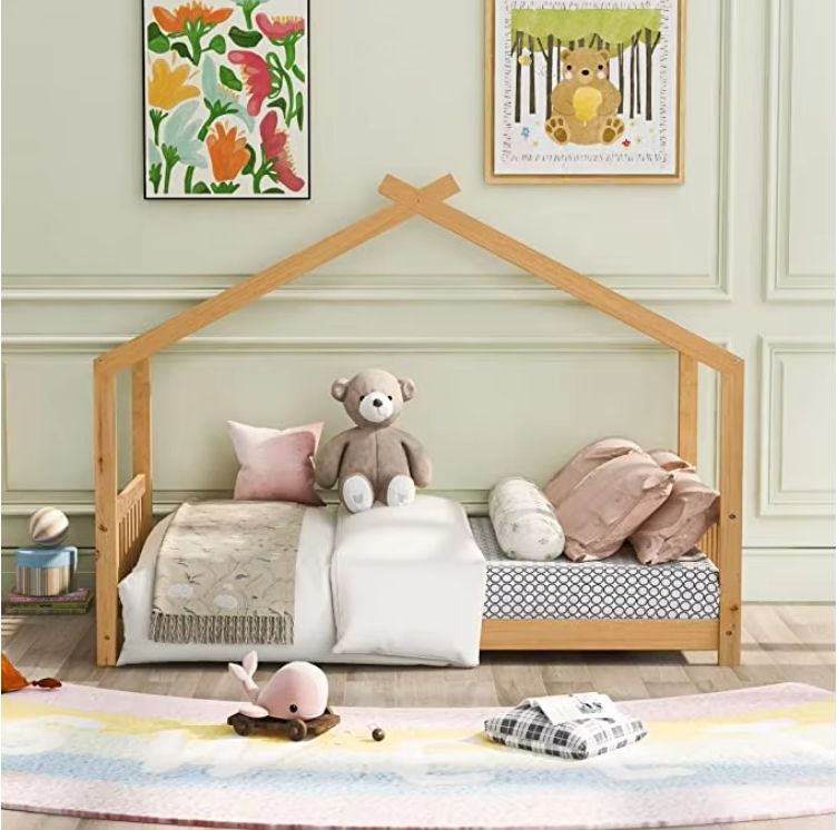 Factory price customized safe and reliable house type platform bed playhouse design baby bed for kids Montessori floor bed