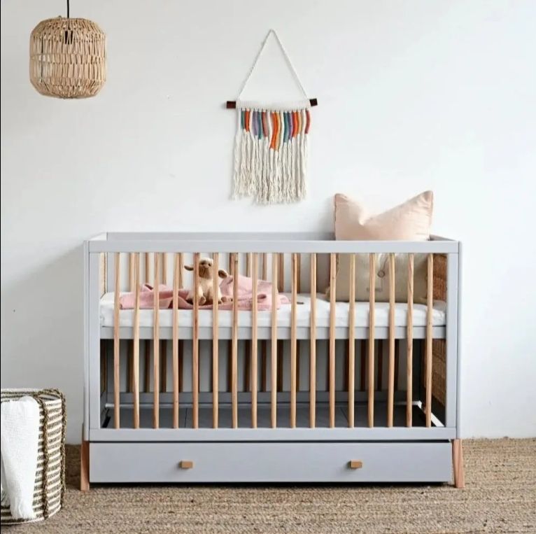 Natural Oak WoodConvertible Baby Crib for Newborn to Toddler Durable and Eco-Friendly Baby Bed