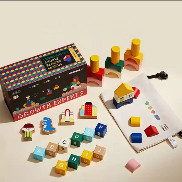 Large Particle Solid Wood Construction Toy for Boys Girls Aged 1-2 3-6 Early Education Puzzle Assembly Puzzle Box Packaging Kids