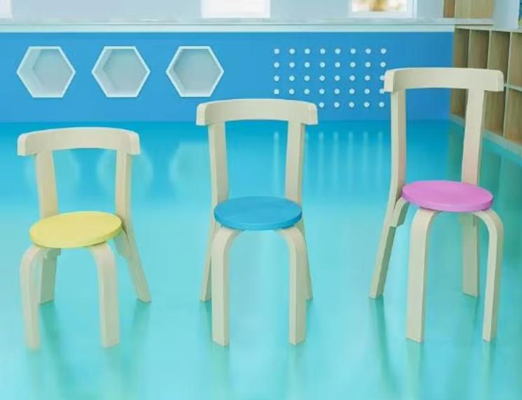 Solid Wood Children's Tables and Chairs for Preschool and Training Centers Woodcraft Product