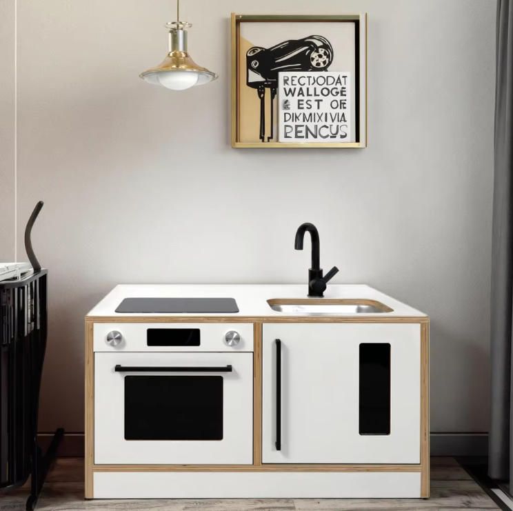 Multifunctional Mini Kitchen for Kids Woodcrafts Role Play Set