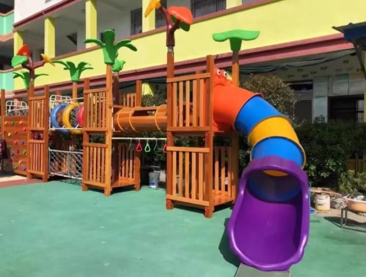 Large Outdoor Wooden Combination Slide Climbing Frame for Kindergarten Entertainment Children's Amusement Facility Toy Equipment