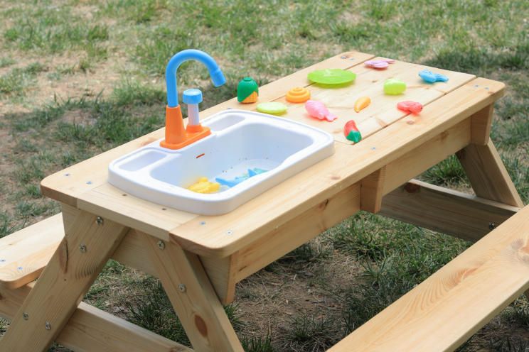 Unlimited Outdoor Activities for Kids Sand and Water Table Outdoor Amusement Equipment