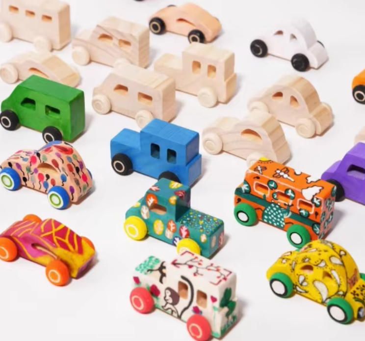 Handmade DIY Woodcrafts Colorful Three-dimensional Graffiti Car Model Kindergarten Children's Wooden Drawing Coloring Block Toy
